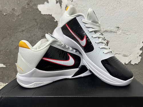Bruce Lee 39-46